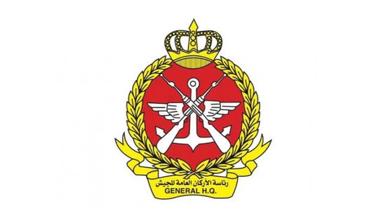 الدفاع الكويتية تعلن اعتراض وتدمير صواريخ ومسيّرات معادية