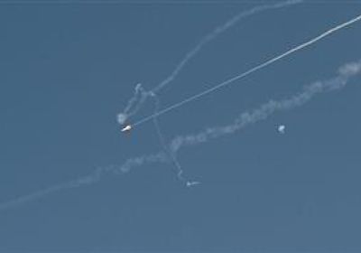 الدفاعات الإماراتية تتعامل مع اعتداءات إيرانية