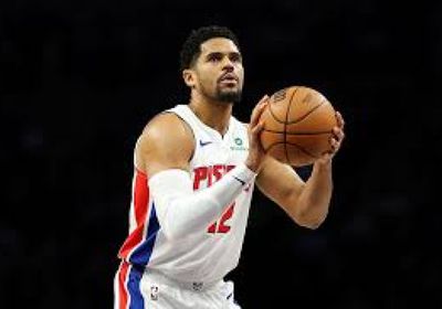 بيستونز يتصدر القسم الشرقي بدوري السلة الأمريكي بالفوز على فيلادليفا