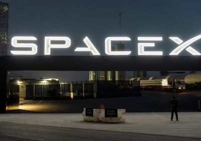 "سبيس إكس" تستهدف تقييماً يتجاوز تريليوني دولار