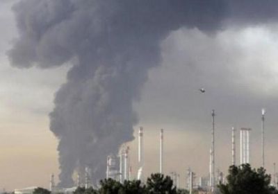 أوكرانيا: قصفنا مصفاة نفط وميناء في روسيا