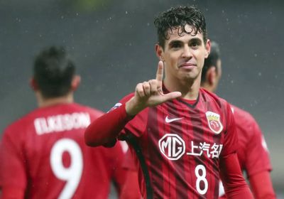 البرازيلي أوسكار يعتزل كرة القدم بعمر 34 عامًا بسبب مشاكل في القلب