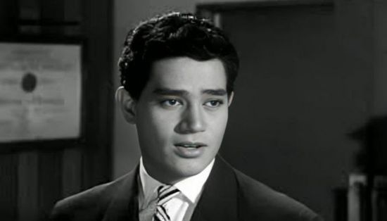 رحيل منى هلال يفتح ملف حياة محرم فؤاد العاطفية