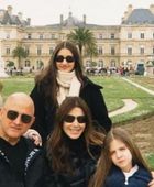 نانسي عجرم تقضي عطلة عيد الفصح في باريس برفقة أسرتها