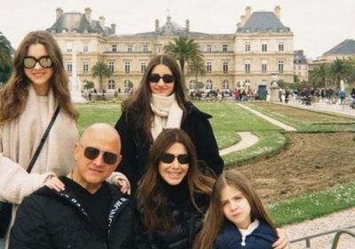 نانسي عجرم تقضي عطلة عيد الفصح في باريس برفقة أسرتها