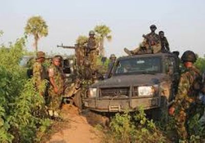 مسلحون يقتلون 17 شخصًا في هجوم وسط نيجيريا