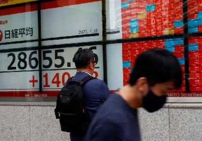 نيكي الياباني يقفز 1.9 بالمئة