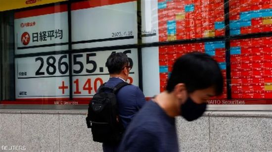 نيكي الياباني يقفز 1.9 بالمئة