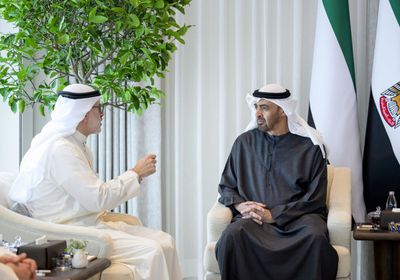 رئيس الإمارات يستقبل وزير الخارجية الكويتي