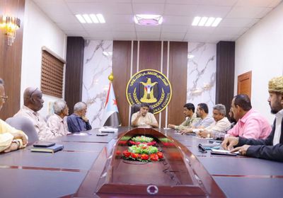 انتقالي عدن ينظم فعالية سلمية في المعلا تضامنا مع حضرموت