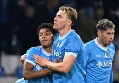 نابولي يحسم مواجهته أمام ميلان لصالحه