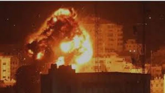 انفجارات عنيفة تضرب دمشق بسبب اعتراض صواريخ إيرانية