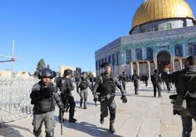 استمرار إغلاق المسجد الأقصى لليوم الـ39 واعتقال 19 فلسطينيًا في الضفة الغربية