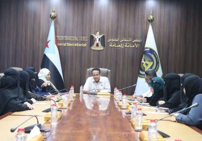 الحالمي يبحث برامج هيئة المرأة والطفل بـ"الانتقالي"