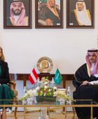 وزير الخارجية السعودي يبحث مع نظيرته النمساوية مستجدات المنطقة
