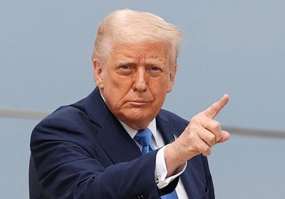 ترامب يوافق على وقف قصف إيران لمدة أسبوعين