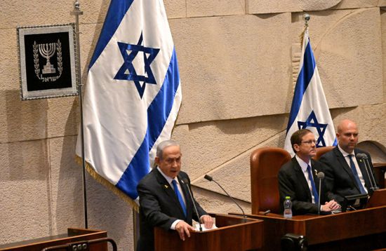 إسرائيل توافق على وقف إطلاق النار في إيران