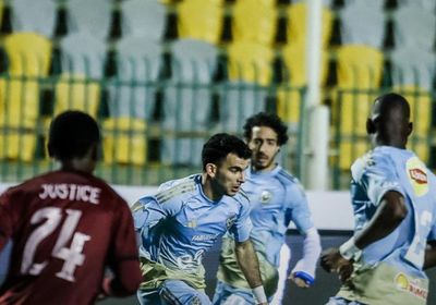 الأهلي يسقط في فخ التعادل أمام سيراميكا بالدوري المصري