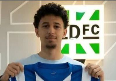 رسمياً.. عمر ياسر ينتقل من زد إلى ديبورتيفو ألافيس الإسباني