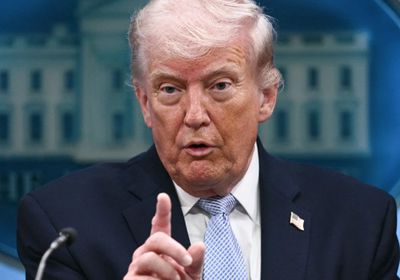 ترامب: سنبحث مع إيران تخفيف الرسوم الجمركية والعقوبات