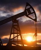 تراجع أسعار النفط عند تسوية تعاملات الأربعاء