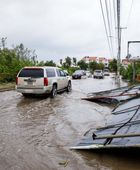 مقتل طفلة وإجلاء آلاف الأشخاص بسبب الفيضانات في الدومينيكان