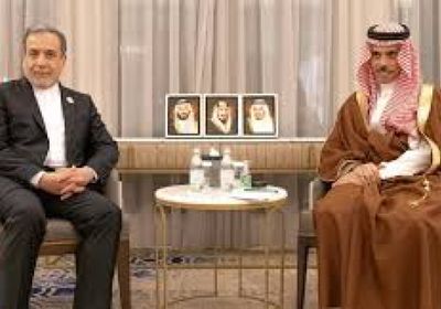 وزيرا خارجية السعودية وإيران يبحثان هاتفيًا سبل الحد من التوتر في المنطقة