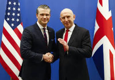 وزير الدفاع البريطاني: أمريكا مرتبطة بشكل وثيق بحلف الأطلسي