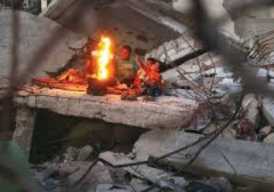 قتلى ومصابون بقصف إسرائيلي على مخيم البريج بغزة