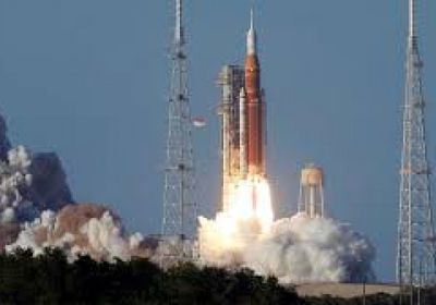 مركبة "أرتيميس 2" تستقر بمياه المحيط الهادئ