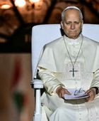 بابا الفاتيكان يدعو إلى حل سلمي لإنهاء التوتر في الشرق الأوسط