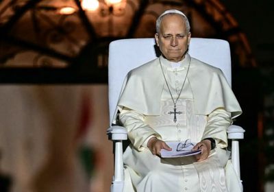 بابا الفاتيكان يدعو إلى حل سلمي لإنهاء التوتر في الشرق الأوسط