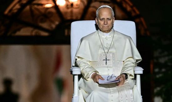 بابا الفاتيكان يدعو إلى حل سلمي لإنهاء التوتر في الشرق الأوسط