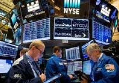 أتكينز يدعو لتقليص دور البورصة الأمريكية في حوكمة الشركات