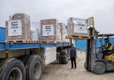 الإمارات.. قافلة مساعدات طبية تحمل 53 طناً تدخل قطاع غزة