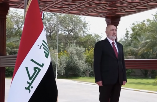 رسمياً.. الرئيس العراقي نزار أميدي يتسلم مهام منصبه