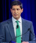 البيت الأبيض يتوقع تولي "كيفن وارش" رئاسة الفيدرالي في مايو 