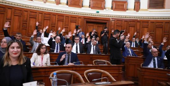 البرلمان الجزائري يقر قانون تجريم الاستعمار الفرنسي المعدَّل