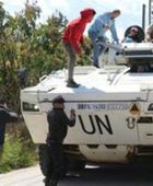 دبابة إسرائيلية تصدم آليات لليونيفيل في جنوب لبنان