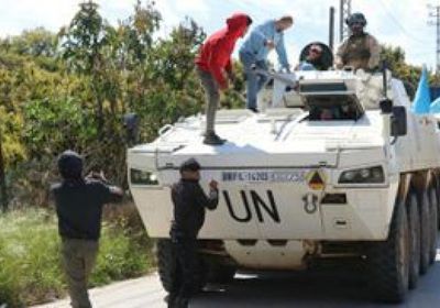 دبابة إسرائيلية تصدم آليات لليونيفيل في جنوب لبنان