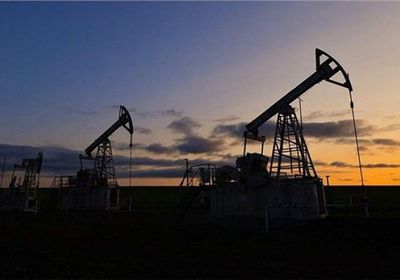 ارتفاع العقود الآجلة لخام برنت لـ102 دولار للبرميل