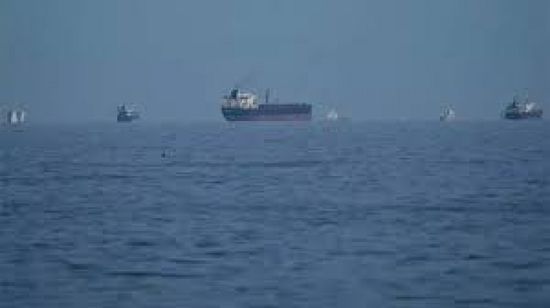 الصين تحث على الهدوء بعد تهديد ترامب بالسيطرة على مضيق هرمز