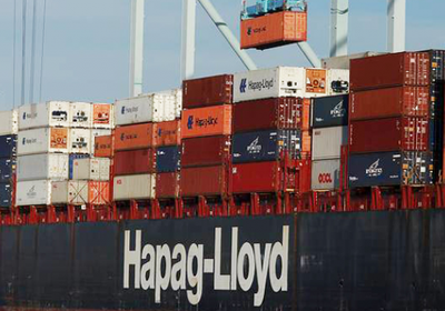 "هاباج لويد": إغلاق هرمز يضع قطاع الشحن في حالة "ضبابية"