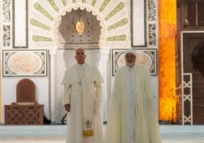 بابا الفاتيكان يزور الجامع الكبير في العاصمة الجزائرية