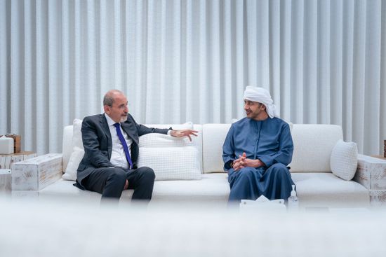 عبدالله بن زايد الإماراتي يلتقي وزير الخارجية الأردني