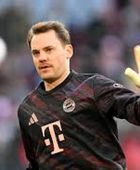 نوير يحذر من خطورة ريال الجريح قبل إياب دور الثمانية بدوري الأبطال