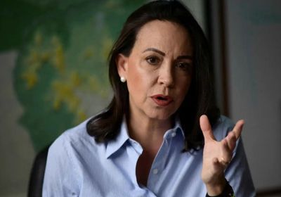 زعيمة المعارضة الفنزويلية تدعو لإجراء الانتخابات في أسرع وقت