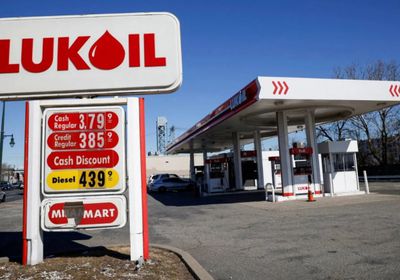 أمريكا تمدّد إعفاء شركة النفط الروسية من العقوبات