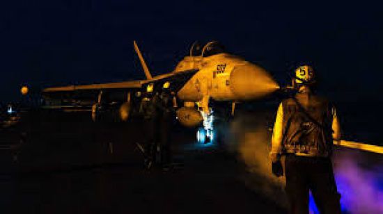 الجيش الأمريكي يعلن توقف حركة التجارة من وإلى إيران