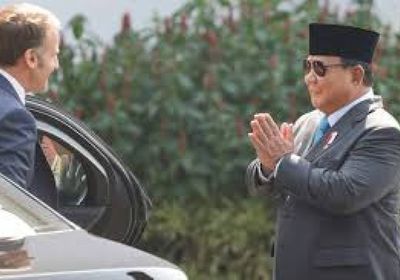 ماكرون ورئيس إندونيسيا يبحثان تعزيز التعاون الدفاعي بين البلدين